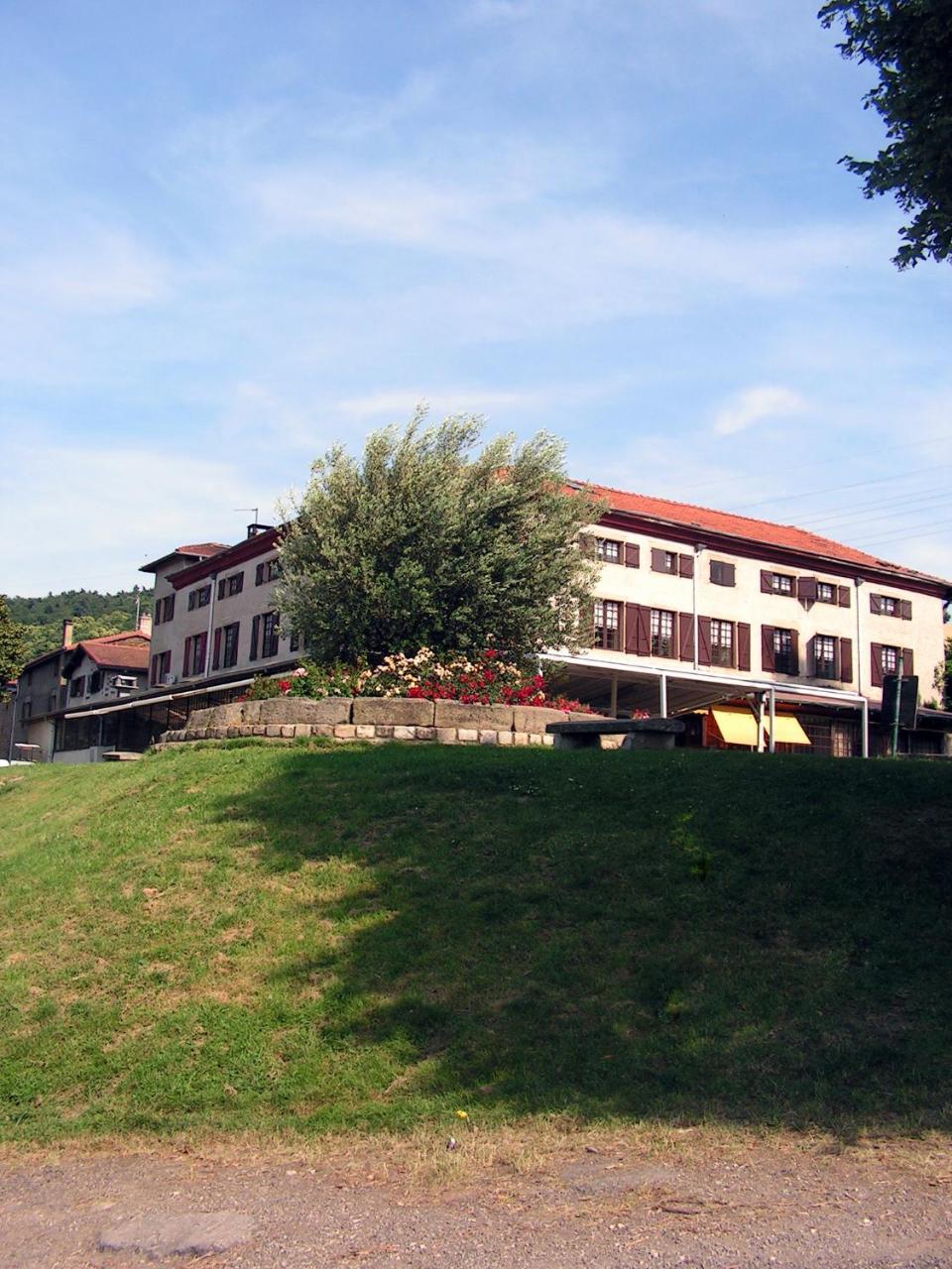 Domaine De La Barolliere Hotel Saint-Paul-en-Jarez Zewnętrze zdjęcie