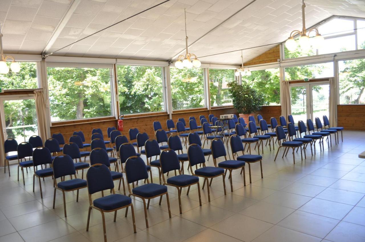 Domaine De La Barolliere Hotel Saint-Paul-en-Jarez Zewnętrze zdjęcie